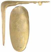 French Type C Buttplate, wax cast brass

Overall length 4-7/8", width 2-1/8", comb 5-1/2"